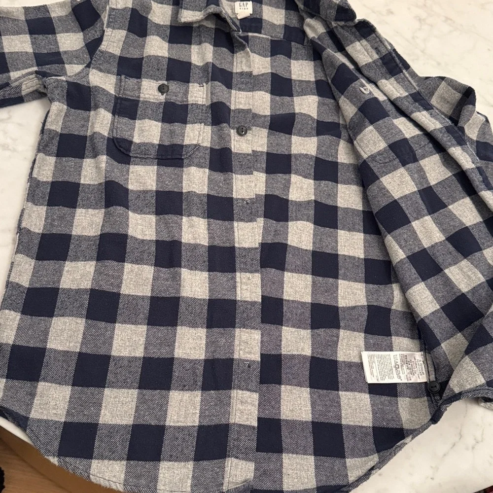 GAP Boys XL Blue Gray Plaid Flannel Shirt Missing Buttons